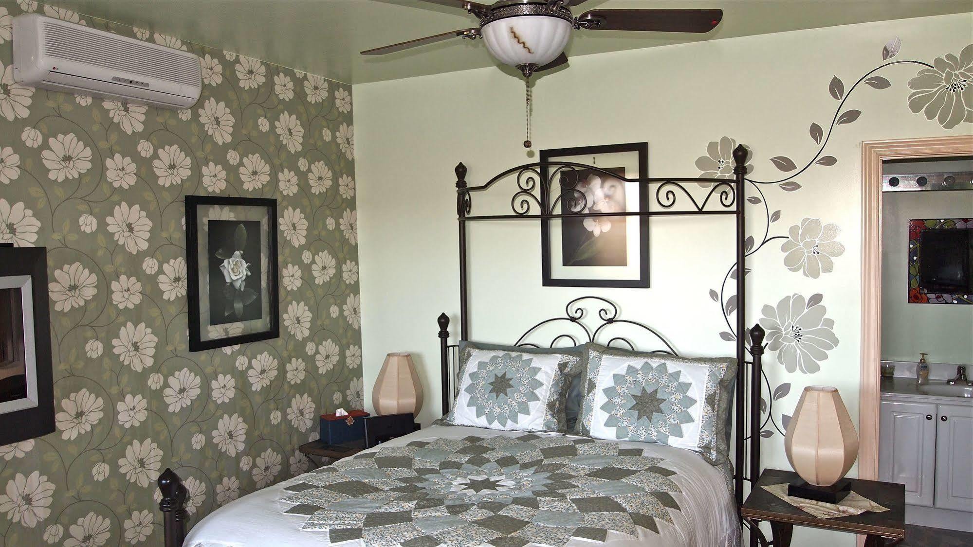 هامبتون Our Valley View Bed & Breakfast المظهر الخارجي الصورة
