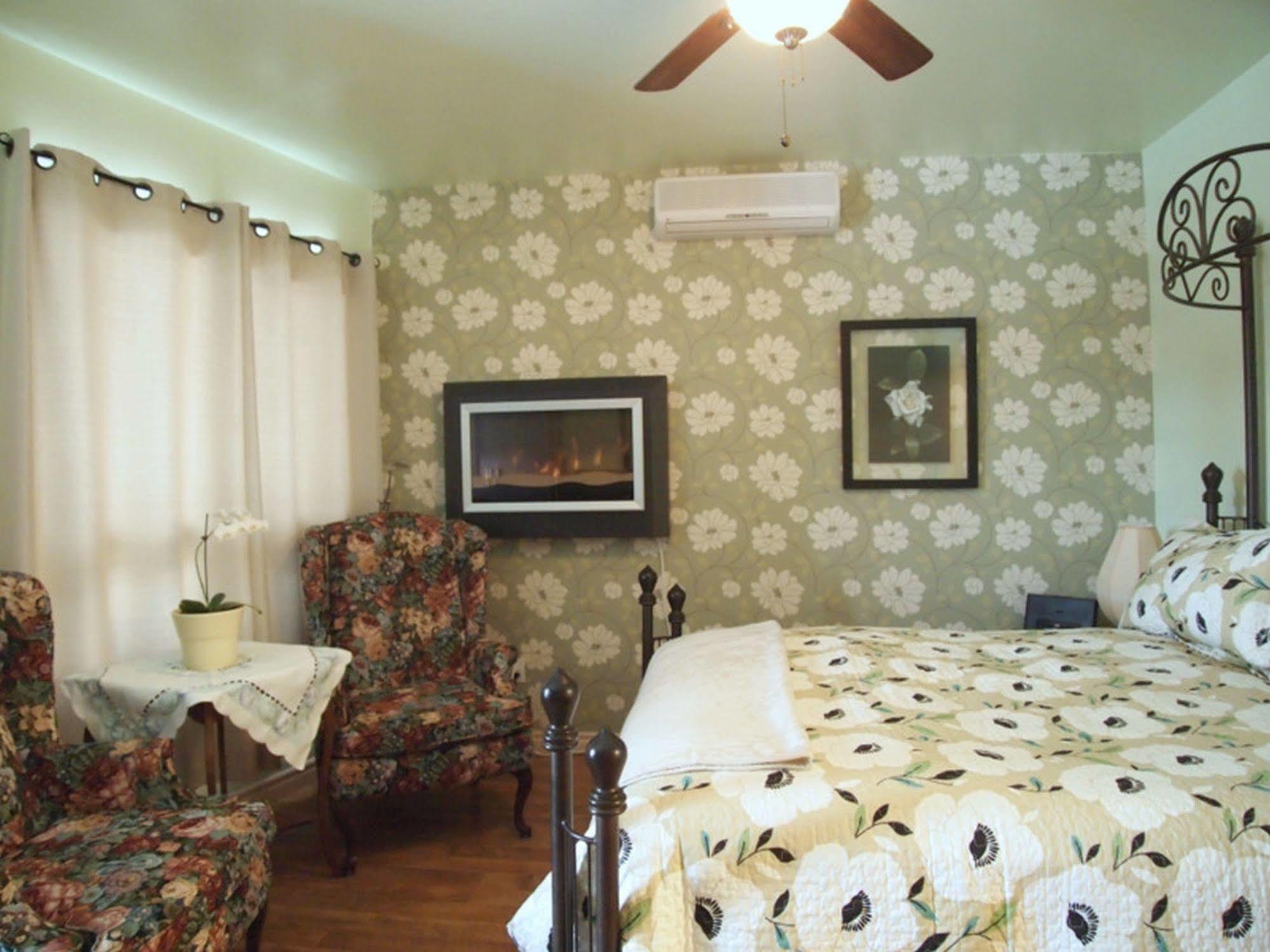 هامبتون Our Valley View Bed & Breakfast المظهر الخارجي الصورة